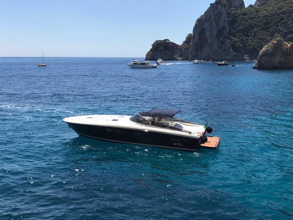 yacht roma proprietaire